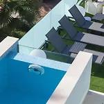 Villa Villa B With Priv, Heated Pool And Ocean View The View Tenerife