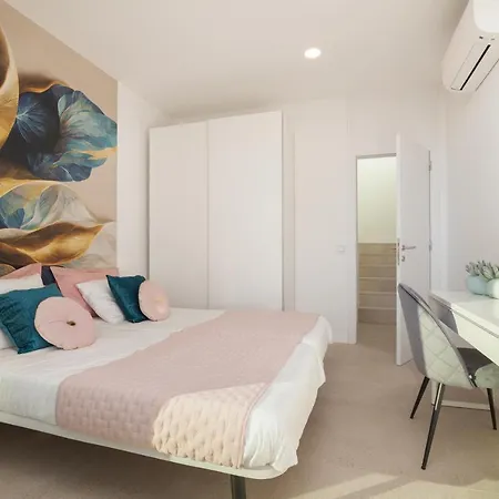 200m² New B With Private, Heated Pool And Amazing Ocean View. וילה *