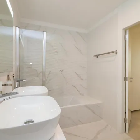 B With Priv, Heated Pool And Ocean View The View Tenerife * Адехе