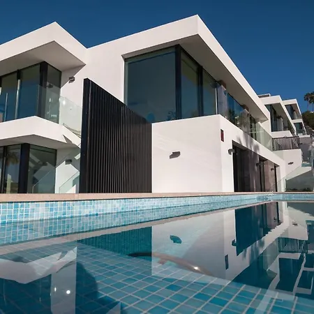 וילה 200m² New B With Private, Heated Pool And Amazing Ocean View.