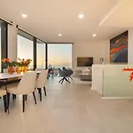 Вілла Villa B With Priv, Heated Pool And Ocean View The View Tenerife Адехе